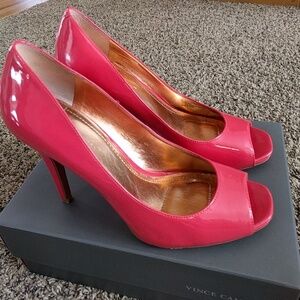 BCBGeneration Dion coral open toe heels, sz 10